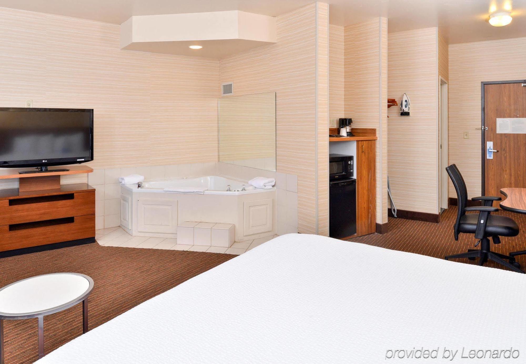 Fairfield Inn & Suites By Marriott Steamboat Springs Exterior photo