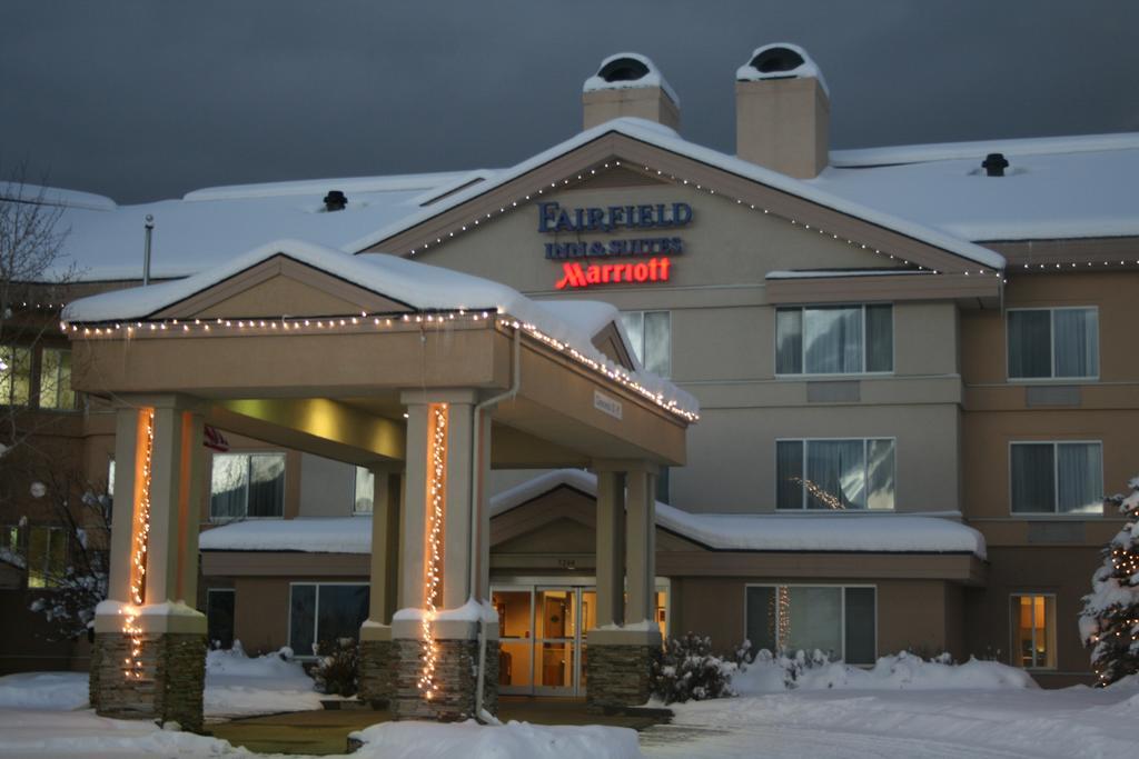 Fairfield Inn & Suites By Marriott Steamboat Springs Exterior photo