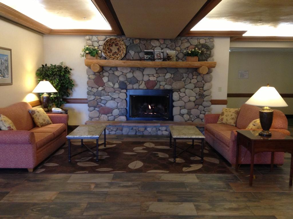 Fairfield Inn & Suites By Marriott Steamboat Springs Exterior photo