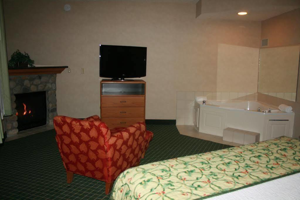 Fairfield Inn & Suites By Marriott Steamboat Springs Exterior photo